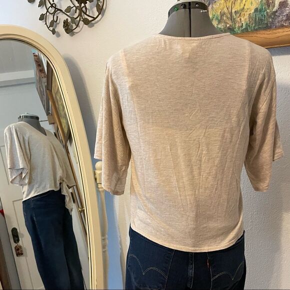 Harper Heritage Oatmeal cream top with tie front in M - Picture 10 of 10